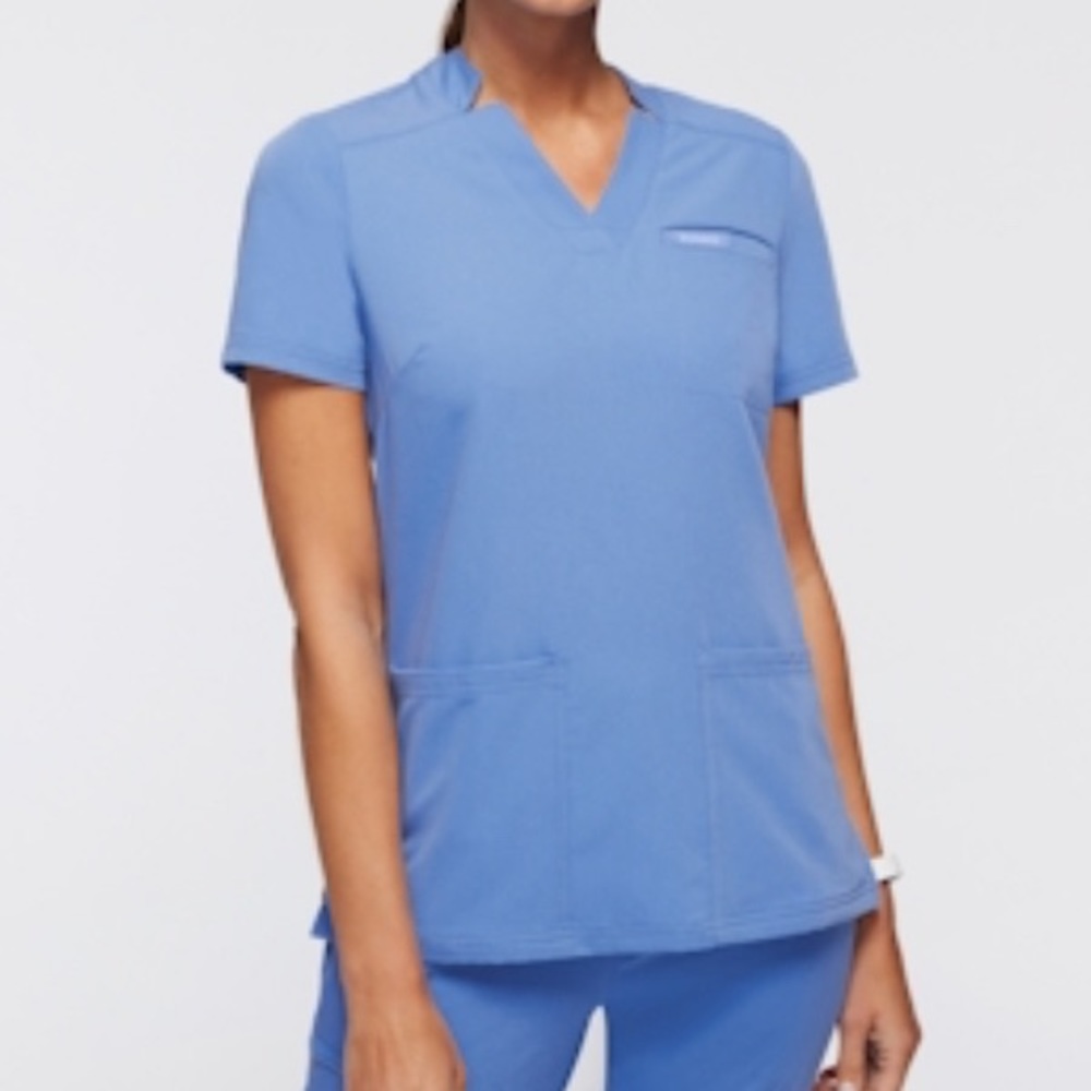 NWT JAANU Women’s 3 Pocket Scrub Top Ceil Blue